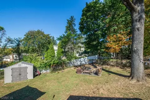 38 Stirling Ln, Wayne, NJ 07470 photo 29