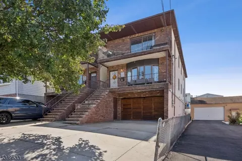 1425 45th St, North Bergen, NJ 07047