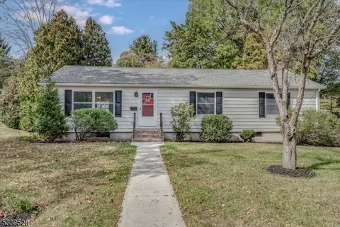 54 Plainfield Ave, Newton, NJ 07860