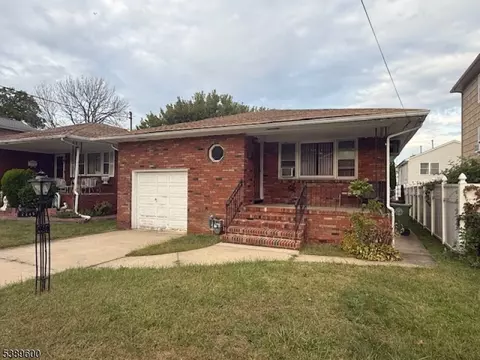 1115 Frank St, Roselle, NJ 07203