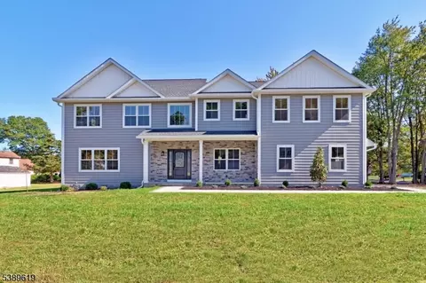 16 Windsor Way, East Hanover, NJ 07936