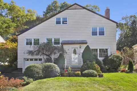 52 Greenwood Rd, New Providence, NJ 07974