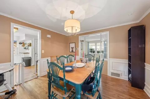 Dining - 68 Colfax Rd, Springfield, NJ 07081 photo 2 of 2