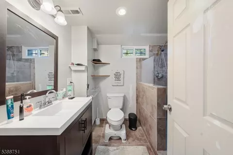 68 Colfax Rd, Springfield, NJ 07081 photo 16