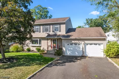 433 Hancock St, Middlesex, NJ 08846