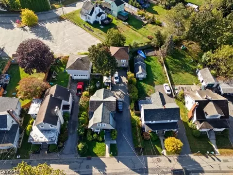 16-18 King St, Stanhope, NJ 07874