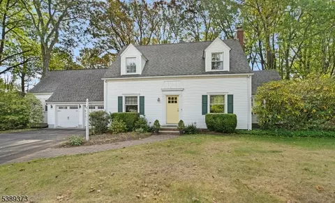 193 Center Grove Rd, Randolph, NJ 07869
