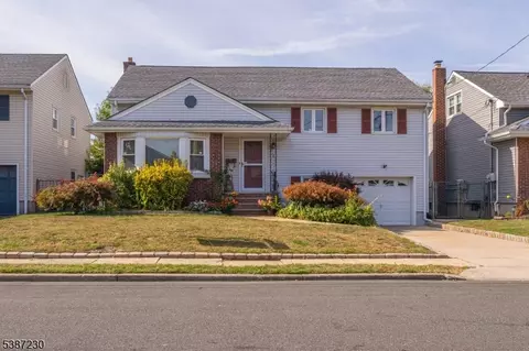 1114 Elker Rd, Union, NJ 07083