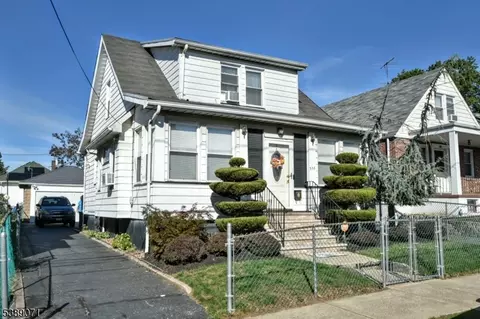 358 E 25th St, Paterson, NJ 07514