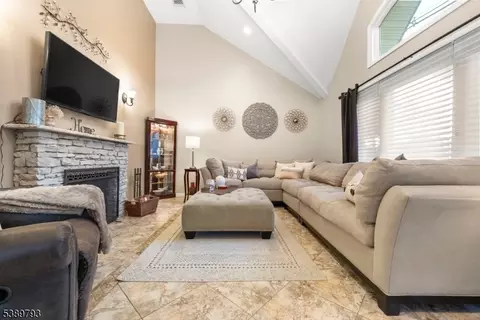 86 Hinchman Ave, Wayne, NJ 07470 photo 6