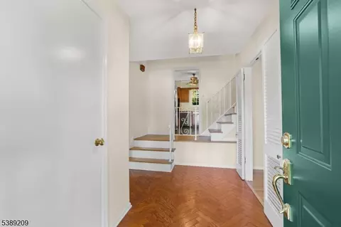 33 Maple Ave, Mendham, NJ 07945 photo 9