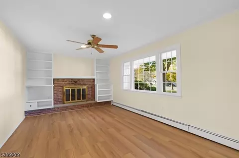 33 Maple Ave, Mendham, NJ 07945 photo 18