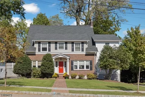 7 Wellesley Rd, Montclair, NJ 07043