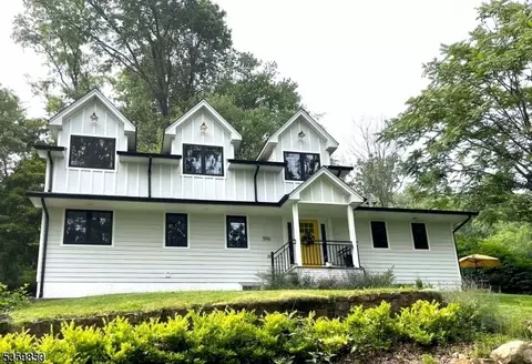 596 River Rd, Chatham Twp, NJ 07928