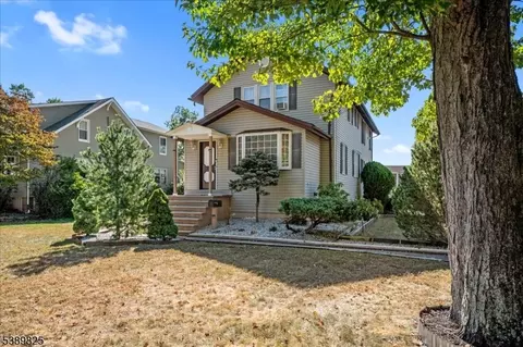 18 Ellice St, Lincoln Park, NJ 07035