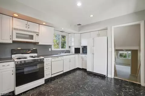 64 S Springfield Ave, Springfield, NJ 07081 photo 12