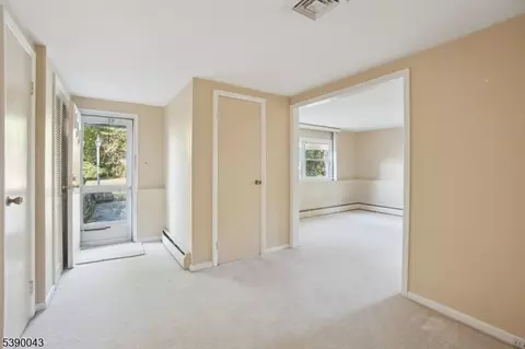 64 S Springfield Ave, Springfield, NJ 07081 photo 17