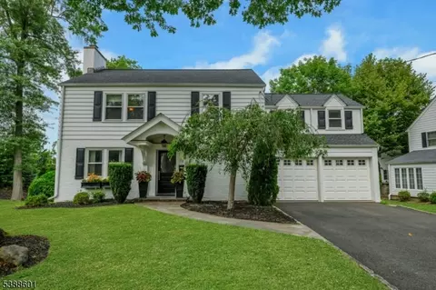 22 Bedford Rd, Summit, NJ 07901