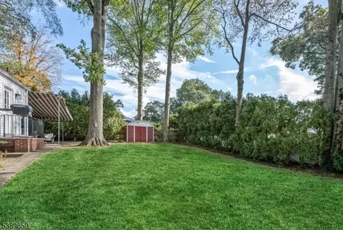 8 Ridge Pl, Wayne, NJ 07470 photo 32