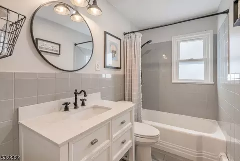 8 Ridge Pl, Wayne, NJ 07470 photo 17