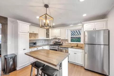 8 Ridge Pl, Wayne, NJ 07470 photo 11