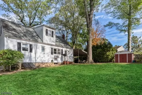 8 Ridge Pl, Wayne, NJ 07470 photo 31
