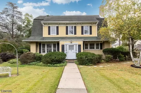 14 E Maple Ave, Bound Brook, NJ 08805