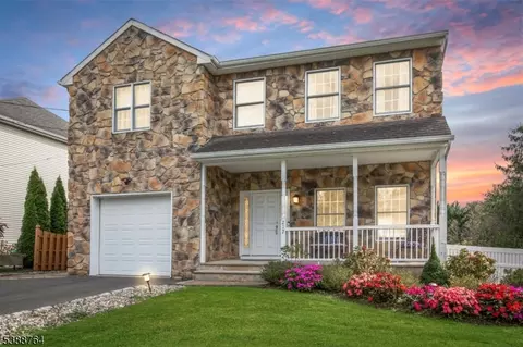 217 Lincoln St, Berkeley Heights, NJ 07922