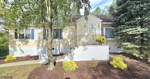 301 Central Ave, West Caldwell, NJ 07006