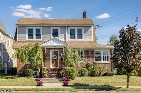 126 Rutgers St, Maplewood, NJ 07040