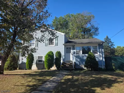 218 Schillaci Ln, South Plainfield, NJ 07080