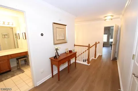 249 Levinberg Ln, Wayne, NJ 07470 photo 23