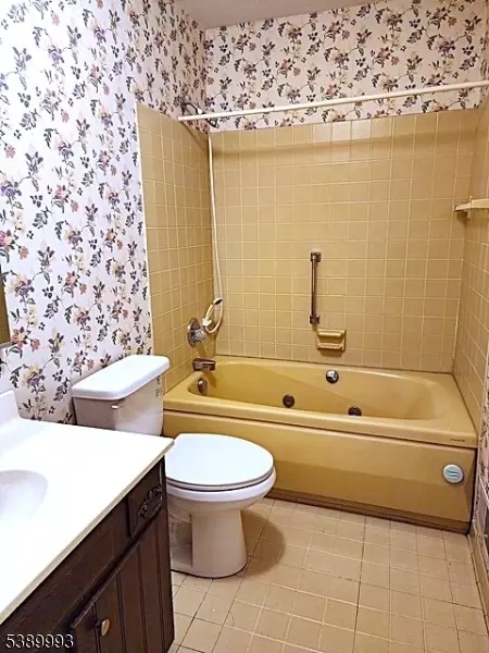 7 Killdeer Gln, Hackettstown, NJ 07840 photo 18