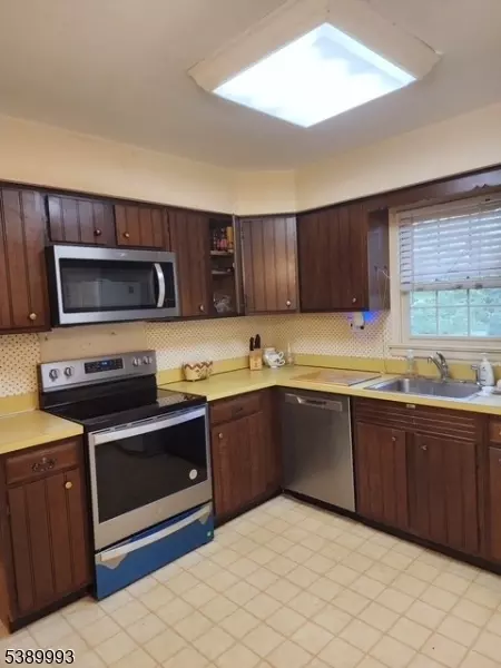 7 Killdeer Gln, Hackettstown, NJ 07840 photo 20