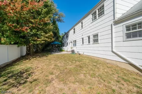 2 S Audlen Ter, Springfield, NJ 07081 photo 8