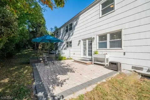 2 S Audlen Ter, Springfield, NJ 07081 photo 7