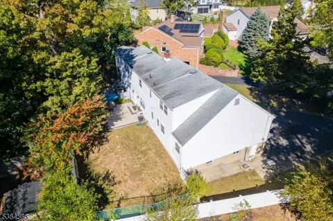 2 S Audlen Ter, Springfield, NJ 07081 photo 6