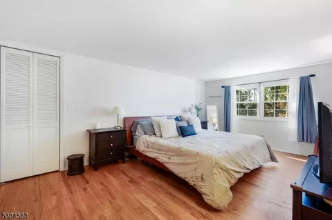 2 S Audlen Ter, Springfield, NJ 07081 photo 21