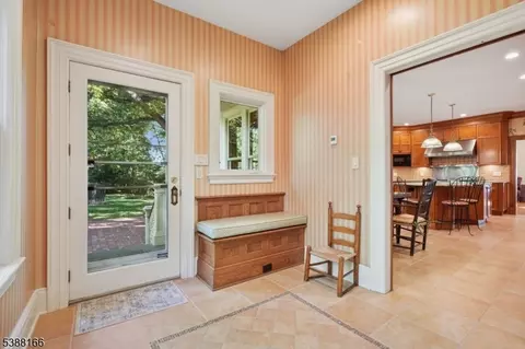 181 Summit Ave, Summit, NJ 07901 photo 31