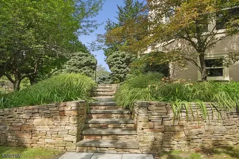 181 Summit Ave, Summit, NJ 07901 photo 33