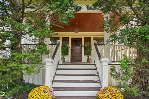 181 Summit Ave, Summit, NJ 07901 photo 3
