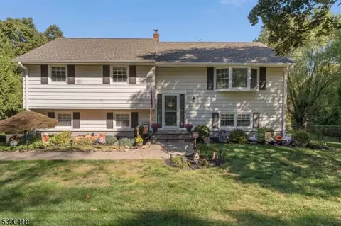33 Old Highway 28, Whitehouse Station, NJ 08889