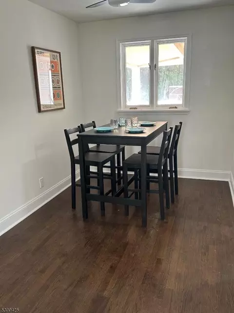 62 Macarthur Dr, Edison, NJ 08837 photo 4
