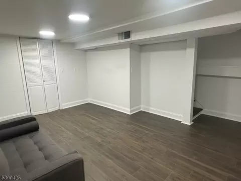 62 Macarthur Dr, Edison, NJ 08837 photo 10