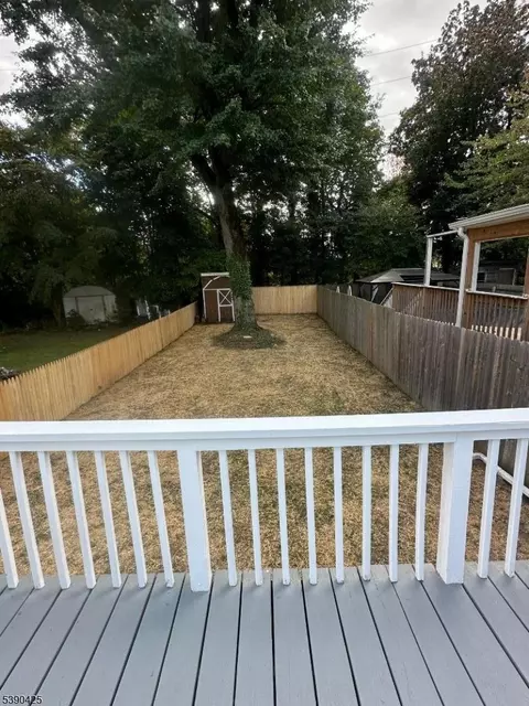 62 Macarthur Dr, Edison, NJ 08837 photo 13
