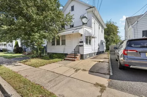 16 Reimer St, Raritan, NJ 08869