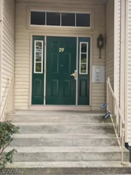 29 Timber Dr #80, Clifton, NJ 07014