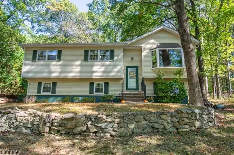 10 Budd Lake Heights Rd, Budd Lake, NJ 07828