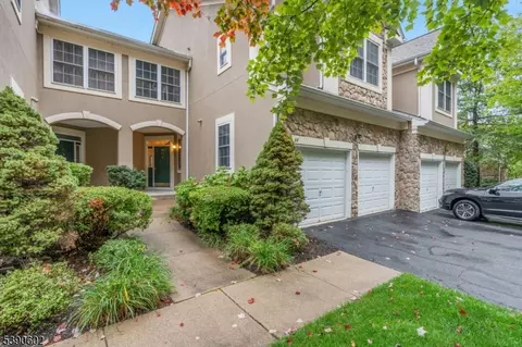 64 Henning Ter, Denville, NJ 07834