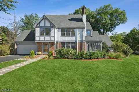 8 Colony Dr E, West Orange, NJ 07052